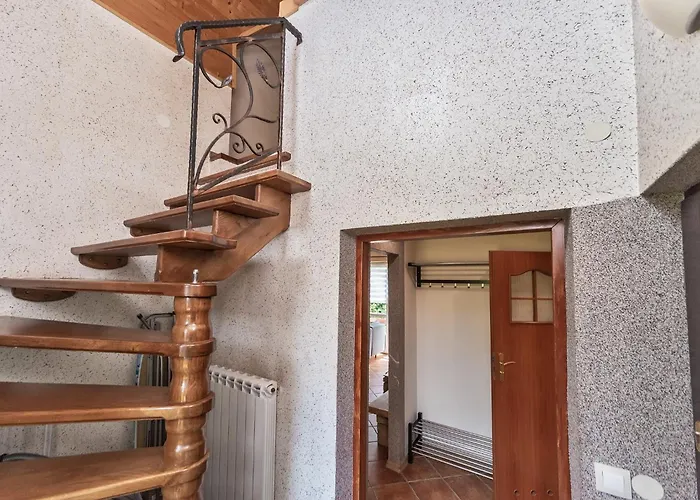 度假居 Maja-domek Z Jacuzzi I Kominkiem